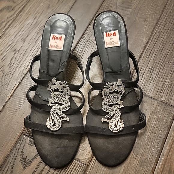 Vintage inspired dragon heel Red by Ramon Tenza - Picture 1 of 4